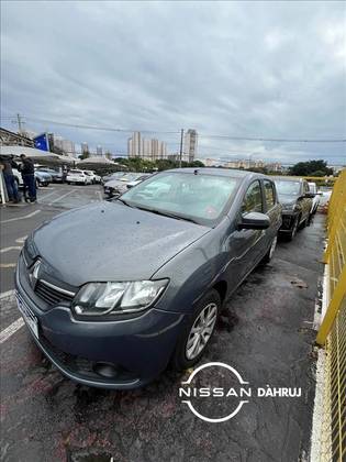 RENAULT SANDERO 1.0 EXPRESSION 16V FLEX 4P MANUAL